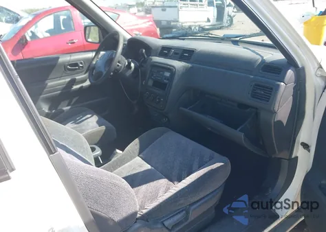 2000 Honda Cr-V Lx from USA, damaged, VIN JHLRD2842YS006240